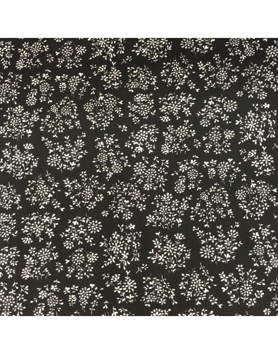 Tela negra con estampado flores blancas Tela negra con estampado flores blancas