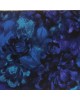 Tela con flores en tonos azules y morados