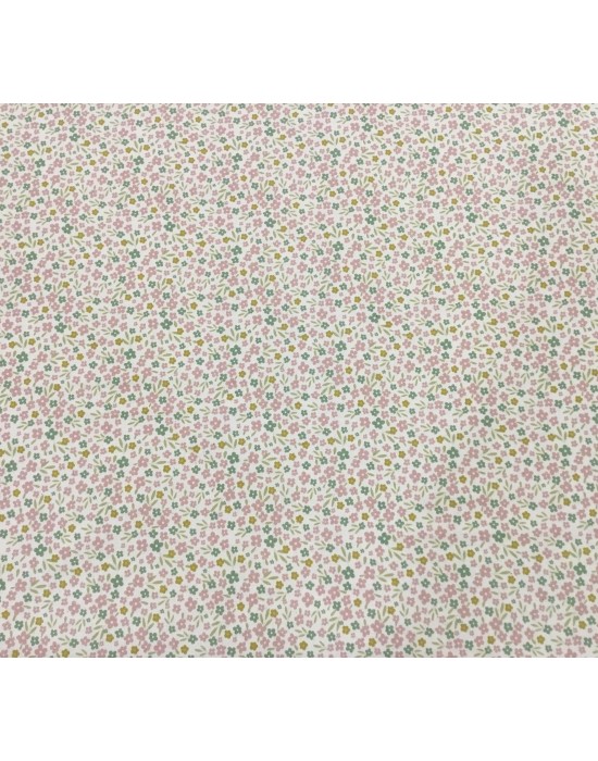 Tela patchworkflorecitas pequeñas en tono pastel Tela patchworkflorecitas pequeñas en tono pastel